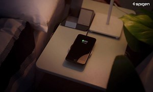 Laden Sie es über Nacht auf. Sicherheit zuerst. Deine neue Bettenstation: https://amzn.to/2Haod0Z ✔ 7,5W (max 15W) Schnelles Kabelloses Laden (Perfekt für iOS & Android) ✔ Intelligent Power Technology™ & ControlHeat™ Technology ✔ QC3.0 Power Adapter enthalten ✔ Im stylischen Power Turbinen Design ✔ Schutzhüllen-freundlich & Angenehme LED Anzeige (stört nicht beim schlafen) #Spigen #Essential #PowerTurbine | Spigen Deutschland