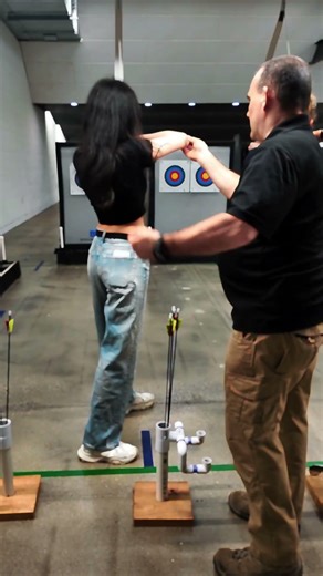 Archery Classes Every Friday Night | Learn to Shoot at GUNTRY
