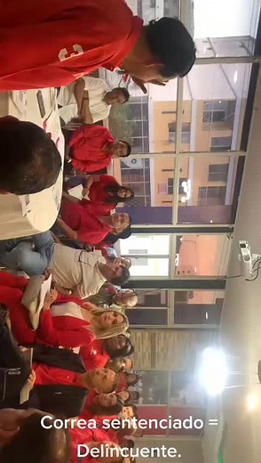 Understanding Team Dynamics in Office Settings