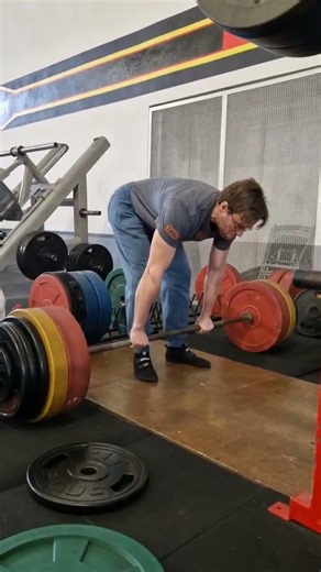 Mŕtvy ťah: 175kg x 2 (1. set/2, under 74kg M1, IPF)