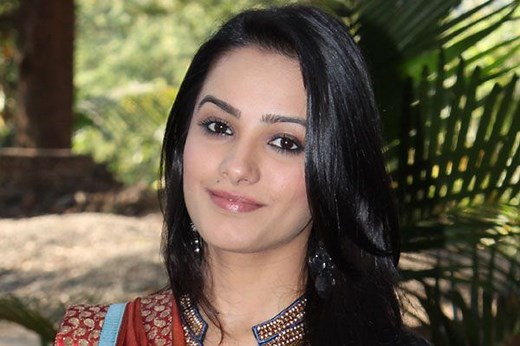 Anita Hassanandani Height, Age, Boyfriend, Husband, Family, Biography & More » StarsUnfolded