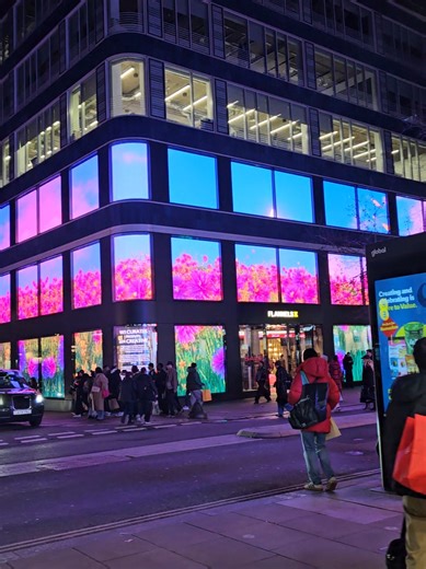 Exploring Night Life at Oxford Circus, London