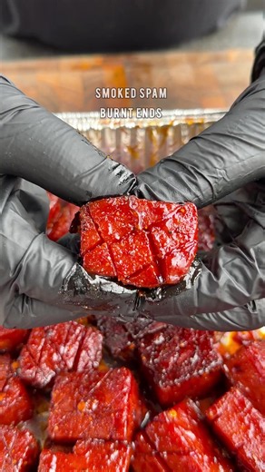 Ever made burnt ends out of SPAM? 😏🔥 Threw these Smoked SPAM Burnt Ends on the @Pit Boss Grills Navigator 1600, and they turned out amazing. Cubed up, seasoned, smoked low and slow, then glazed until they were sticky, caramelized, and packed with flavor. The Navigator 1600 makes it easy to dial in the temp and let the smoke do the work. Perfect for experimenting with recipes like this or feeding a crowd on the weekend. Would you try these? 👀👇 Pit Boss Grills | Navigator 1600 | Outdoor Cookin
