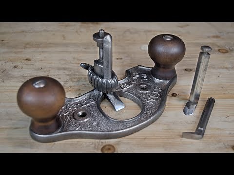 Restoring a Stanley 71 1/2 Router Plane - AMAZING TOOL