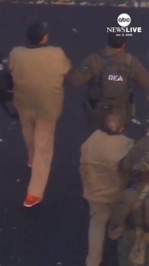 Venezuelan leader Nicolas Maduro’s case will revive a legal debate over immunity for foreign leaders. ABC News legal contributor James Sample has more. Read more: https://abcnewslive.visitlink.me/WpzIJJ | ABC News Live