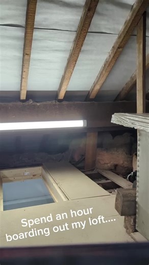 Maximizing Storage Space with DIY Loft Boarding