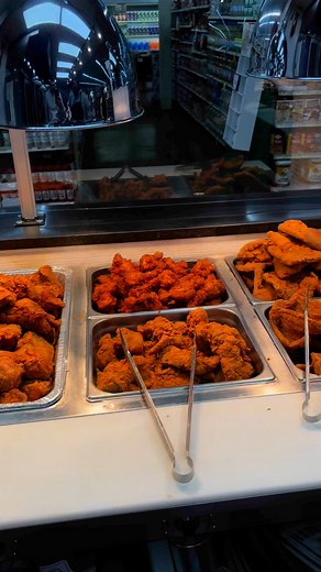 Check out the soul food kitchen at Great Giant Flint!! Come in for a delicious Sunday dinner!! #soulfood #delicious #feedingthecommunity G5204 N Saginaw St Flint MI 48505 | Great Giant Supermarket Flint