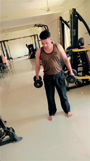 first time gym #ytshort viral videos😱😱😱😱😱😱😱