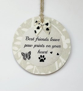 Paw Prints Wooden Plaque – Pet Memorial Gift, Handmade - Etsy Canada