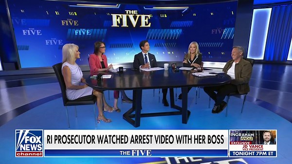 'The Five': Never ask people on camera if they know who you are