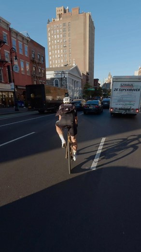 GoodGuysRacing on Instagram: "NYC flow 🖤 Filming by @fastpassnyc Musical recording by @aviavital #nyc #cycling #gopro #newyork #manhattan #bikes"