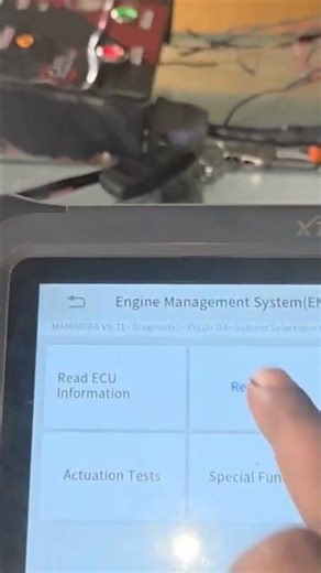 #p1832 fault code#mahindra xylo#key coding #prohramming