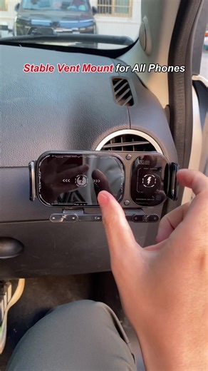 The folding screen dedicated car phone holder is here!Supports wireless charging,90-degree free rotation adjustment,can be used for both the inner and outer screens,easy to install,firm and stable,and supports most air outlets #carphoneholder #tiktokshop #carphonemount #carsoftiktok #views