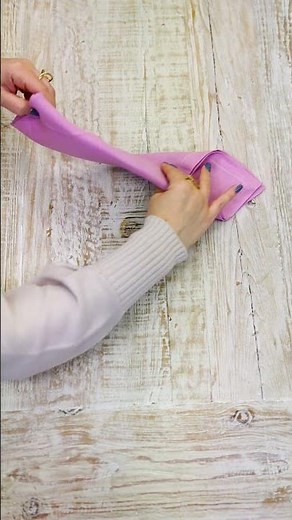 The best heart napkin folding tutorial for a romantic Valentine’s Day table