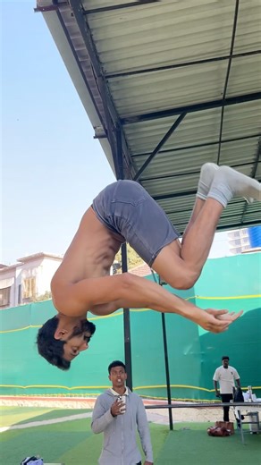 Acrobatic dynamics Calisthenics training 🌪️ #StreetWorkout #Calisthenics