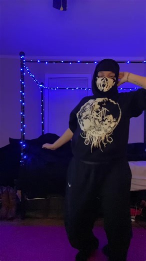 ⦮ ⦯ ⋆˚🐾˖° Fox ⋆˚🐾˖° ⦮ ⦯ (@foxxie_time)’s videos with original sound - 🪽