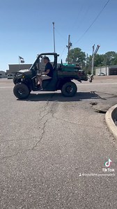 🔫Work smarter with an Enduraplas Spray Rig •60 gal tank •Honda generated motor •3 control valve •30ft spray boom •Optional Spray wand -AVAILABLE at Outerlimit Powersports 📍Dyersburg, TN 📲731-285-2060 | OuterLimit Powersports