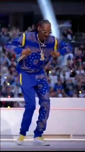 Snoop Dogg On The C-Walk Dance: 1994 vs 2024