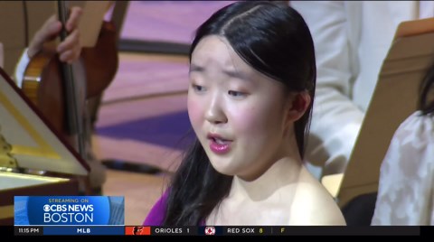 Winners of Young Artists Competition perform with Boston Pops