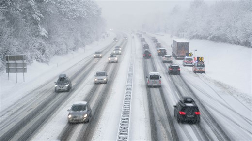 Drivers face instant fines up to $100 and a surcharge under 'tandem snow' law