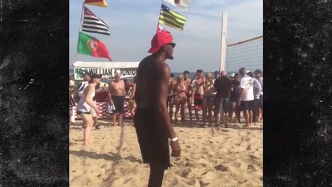 Team USA Basketball -- Attempts Beach Volleyball ... Fails. (VIDEO)