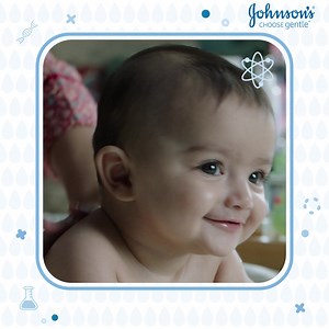 56K views · 190 reactions | Moms, are you confused about how to give a massage to your little one? Watch this video to know what techniques do the experts recommend. You can now massage your baby the right way, with the help of Johnson's baby oil. It is non-sticky and is formulated with pure Vitamin E which makes it nourishing and gentle on your baby's skin. JOHNSON'S baby #CHOOSEgentle #TheGentlestTouch | Momspresso | Facebook