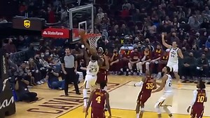 Jarrett Allen with back-to-back blocks