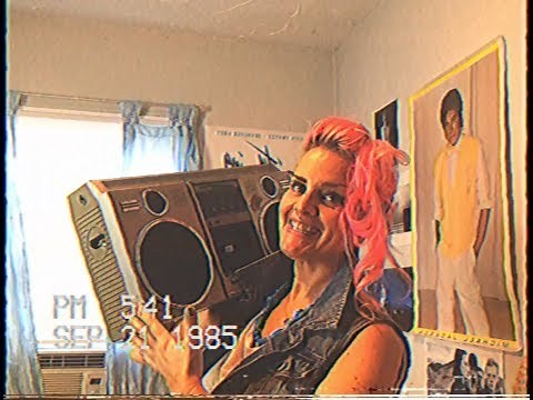 How To Listen To Music in the 80s - stereos, boomboxes, walkman