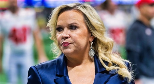 Who Is Holly Rowe? All You Need to Know About The CFB Sideline Reporter Who Battled Cancer