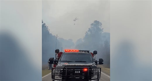 Crews contain 145-acre wildfire that threatened 20 structures in North Carolina, officials say