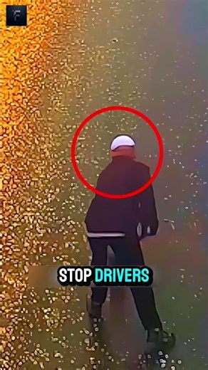 This is what happens when a truck spills in China