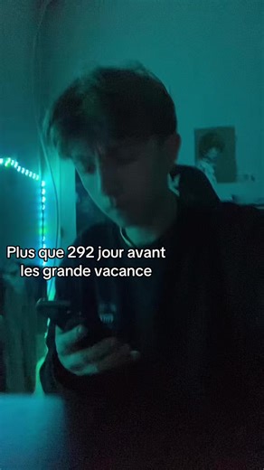 Vidéos de Tap in man (@tapineman) avec cannot get over you - requiem for you