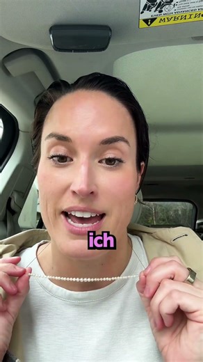 Eine Halskette, Die Nur Halb Voll Ist…😭