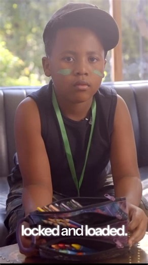 Anele Mgudlwa on Instagram: "Commander Alakhe is fully kitted out with @butterfly__products and taking this school prep thing VERY seriously 😅🎒✏️ From perfectly packed Butterfly Pocket Files, to mission-ready pencil cases, precut book covers, and those insulated lunch bags - school prep has honestly never looked this organised… or this intense. 😂 Parents, are YOU ready for the new school year? Because with Butterfly, kids don’t just go back to school - they go back #WinningWithButterfly. Avai