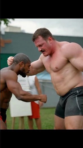 Big muscle wrestler vs skinny fighter wrestling! #wrestling #bearhug #fight #stomach #strength