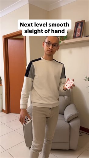 Baenedict on Instagram: "Next level smooth sleight of hand ✋🏼 #cardmagic #sleightofhand"