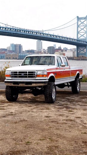 ‼️VIP RAFFLE #3 IS LIVE‼️ HEAD OVER TO (KINGSUPPLY.SHOP) AND FIND THE VIP KING CLUB🥳 Go grab your spot before it’s too late! We wish everyone the best of luck and can’t wait to see who takes come this beautiful Sunset OBS‼️ #obsford #dieseltrucks #ford #powerstroke #njtruckking | King of Cars & Trucks Inc.