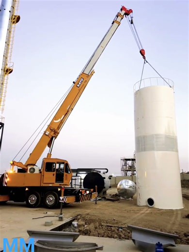 Kato NK250 Mobile Crane💞🏗️Tanker Wroking💞🏗️#heavyequipment