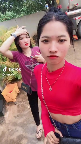 Fashionable Outdoor Walk: Crop Tops and Casual Style