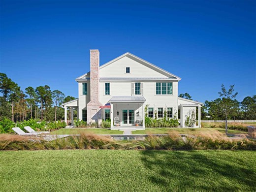 This Forever Farmhouse In Florida Proves Blue And White Is A Timeless Combination