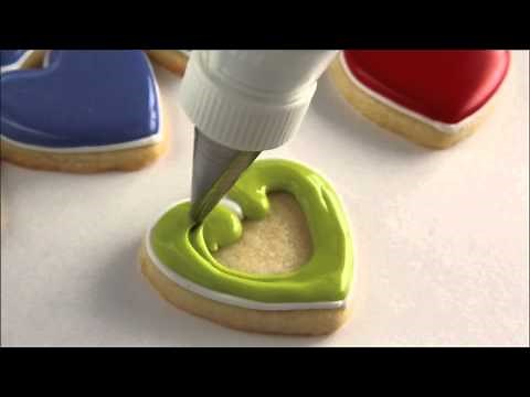 How to decorate a cookie with Royal Icing Video
