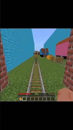Minecraft Subway surfers (feat; maytree) #shorts #minecraft #subwaysurfers #viralshorts