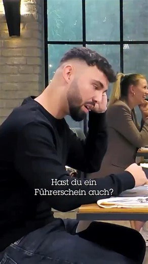 Joel würde Carolina direkt mit seinem Auto fahren lassen 🚗 Für Carolina ein echter Vertrauensbeweis 🥹 Aber wird es so weit kommen? Das seht ihr jederzeit bei „First Dates“ in der Folge vom 03.03. auf RTL ! #VOX #FirstDates #Dating #BlindDate #Liebe #RTLPlus | VOX