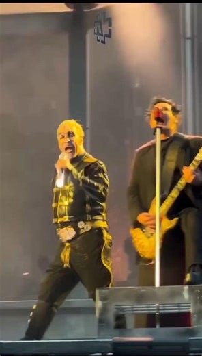 Rammstein - Till Lindemann Close Up with Richard Performance Live #rammstein #tilllindemann #live