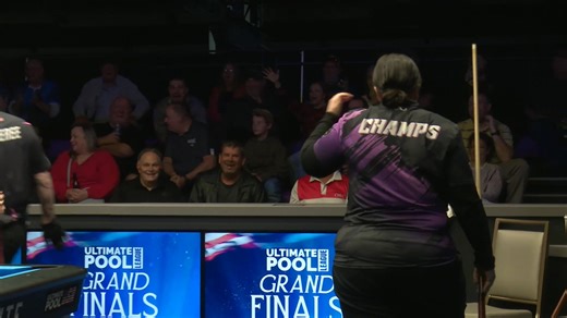 🎱 𝙁𝙧𝙤𝙢 𝙖 𝙝𝙪𝙜𝙚 𝙚𝙧𝙧𝙤𝙧 𝙩𝙤 𝙖𝙣 𝙪𝙣𝙗𝙚𝙡𝙞𝙚𝙫𝙖𝙗𝙡𝙚 𝙘𝙤𝙢𝙚𝙗𝙖𝙘𝙠 — 𝙖𝙡𝙡 𝙞𝙣 𝙏𝙒𝙊 𝙧𝙖𝙘𝙠𝙨! 😱🔥 Check out this wild moment from the Mixed Pairs quarter finals… Amy Beauchamp makes a major loss-of-rack mistake — the kind that usually ends a match. But instead of folding, she and partner Craig Waddingham responded instantly, delivering an incredible buzzer-beater finish in the very next rack to knock out Ashley Benoit & Shane Van Boening! An unreal turnaround and one o