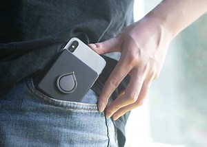 TinyJuice pocket wireless charger