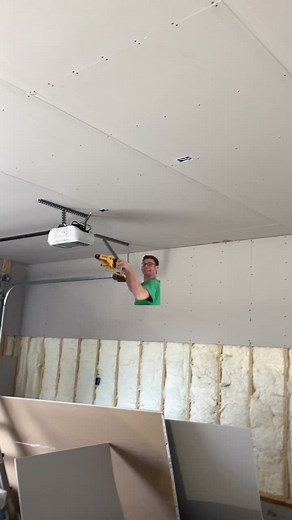 Drywall tip! #GodzillaVsKongRoar #PlantersTrickShot #contractorlife