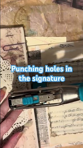 Adding Signatures to a Junk Journal | Quick Junk Journal #Shorts