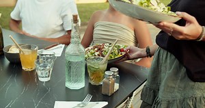 435K views · 1.3K reactions | Camping 4 étoiles dans les Landes, proche du Bassin d’Arcachon et de la Dune du Pyla. Camping familial à l’ombre des pins, accès direct au lac de Sanguinet. Réservez votre séjour 2024 ! | Camping Lou Broustaricq | Facebook