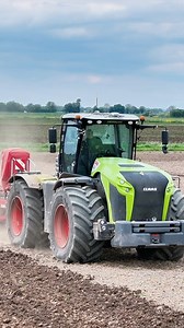46K views · 524 reactions | Jonny in the CLAAS Xerion tractor working land down before maize with the HORSCH terrano at Rockscape | Pro Horizon Farming Content | Facebook